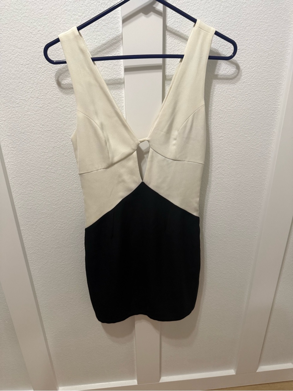Tobi Two-Tone Satin dress in Ivory and Black small cutouts going out party